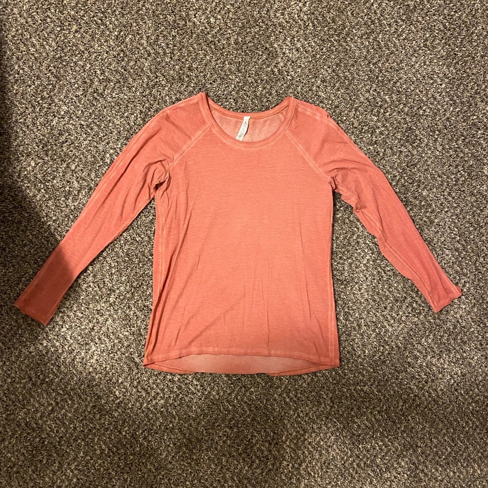 Lululemon long sleeve top